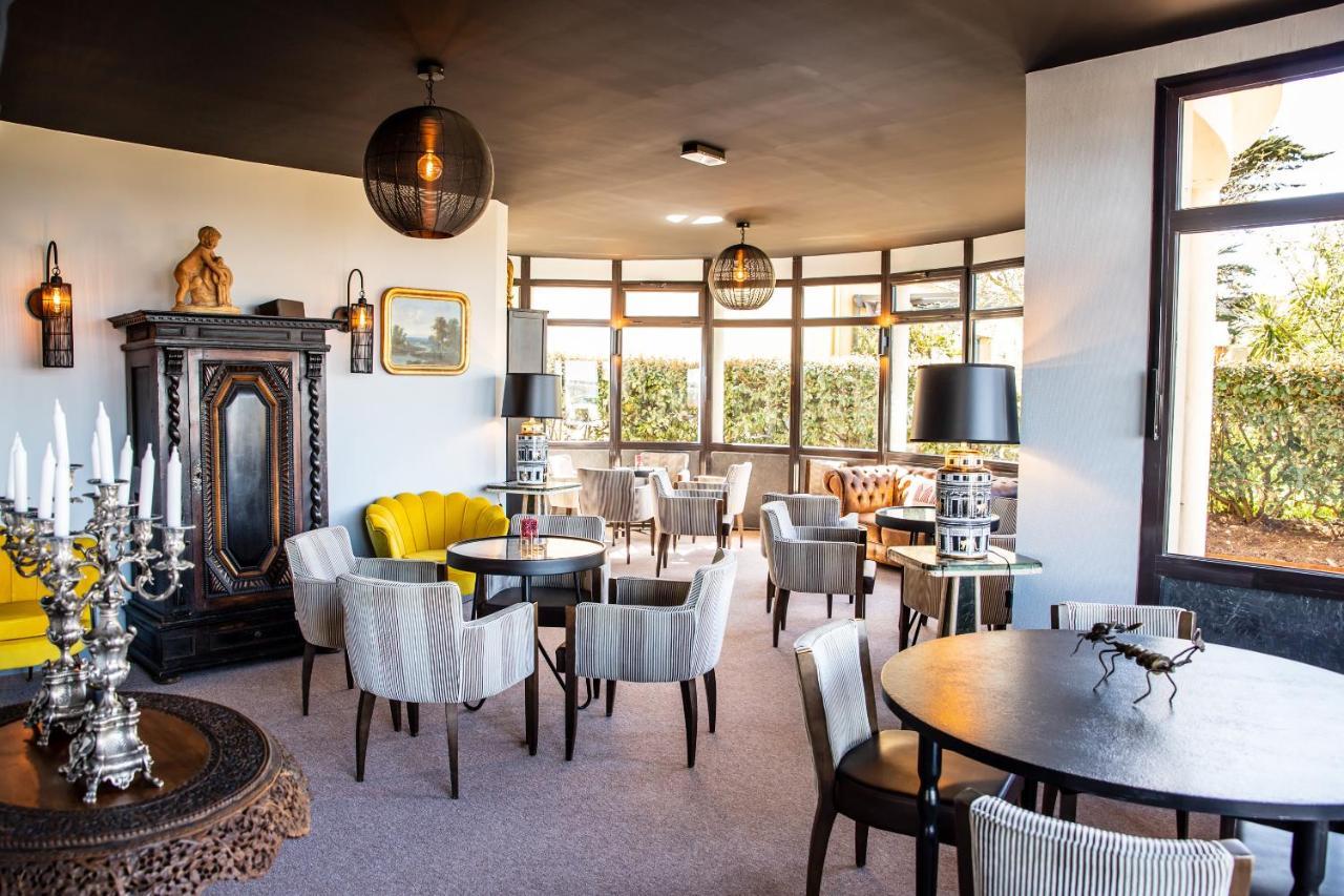 Hotel Castel Moor Льо Кроази Екстериор снимка